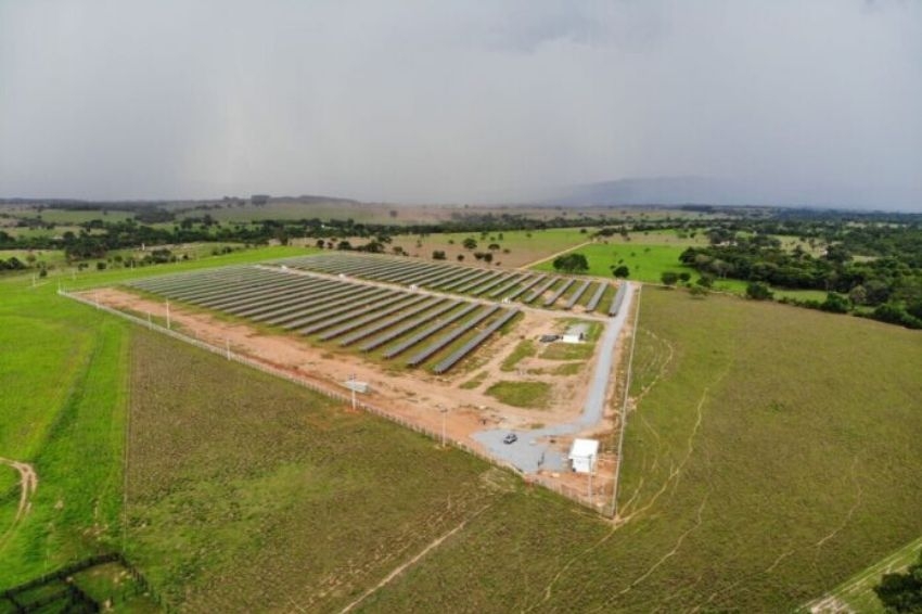 Claro lança nova licitação de usinas fotovoltaicas