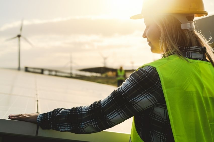 05-07-21-canal-solar-Energia renovável é fundamental para minimizar crise hídrica e aumento tarifário