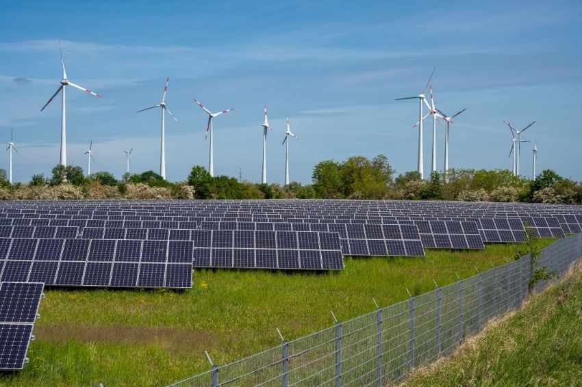 Minas Gerais terá investimento de R$ 5 bilhões em projetos de energia solar e hibrida