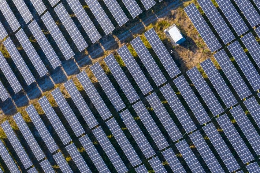 Brasil acrescenta 210 novas usinas solares por dia ao sistema de compensação