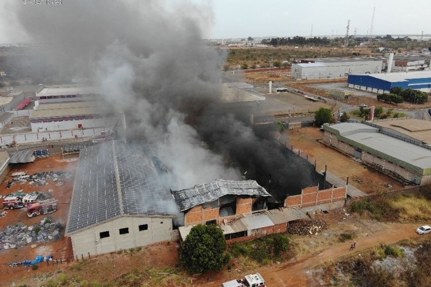 19-11-21-canal-solar-Como evitar incêndios em projetos fotovoltaicos