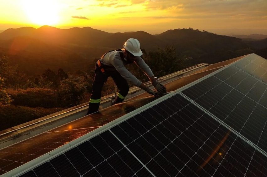 Estados com maior índice de radiação solar tendem a ser mais favoráveis para o retorno do investimento.