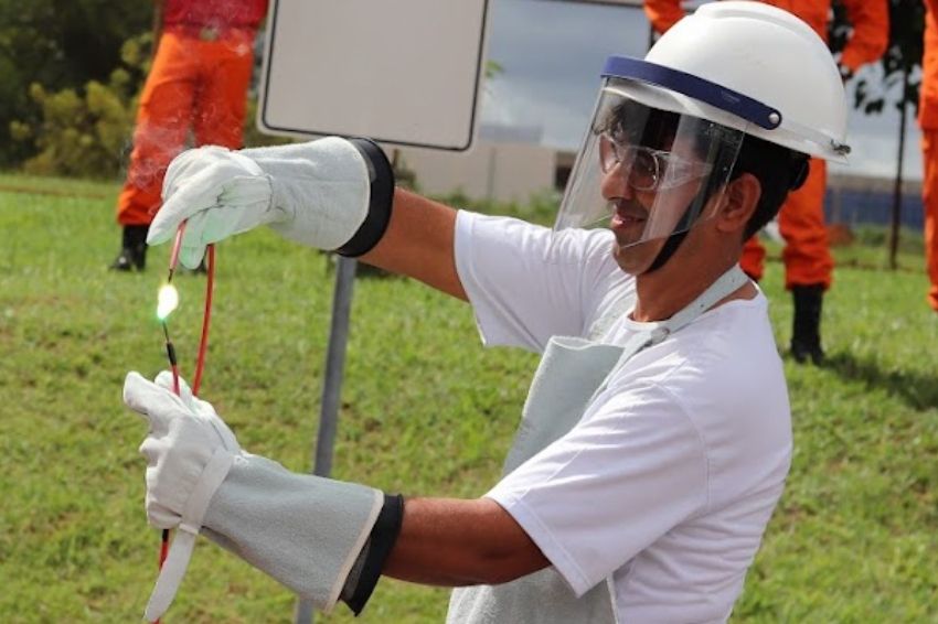 Riscos do arco elétrico em sistemas fotovoltaicos e soluções de segurança