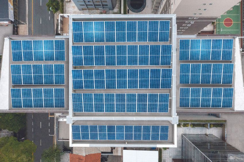 27-06-22-canal-solar-Construtora abre mão de cobertura para investir em sistema fotovoltaico