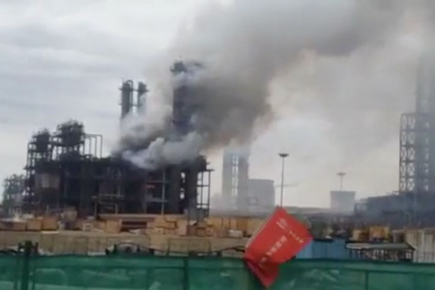 Canal Solar Incêndio em fábrica de polissilício interrompe produção por um mês
