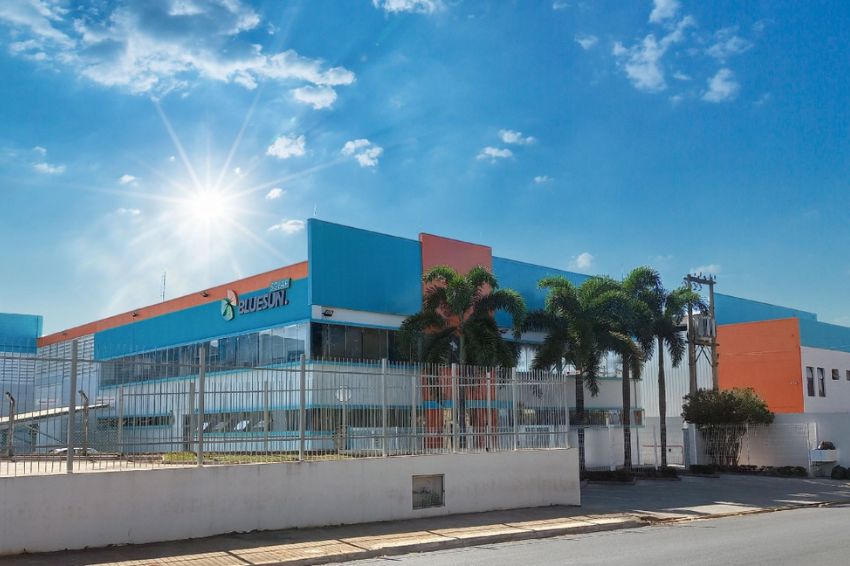 _Canal Solar Bluesun reforça sua divisão de distribuição e deixará o mercado de franquias