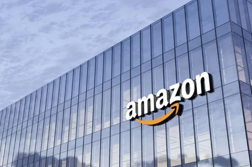 Amazon expande projetos de energia renovável e confirma fazenda solar no Brasil