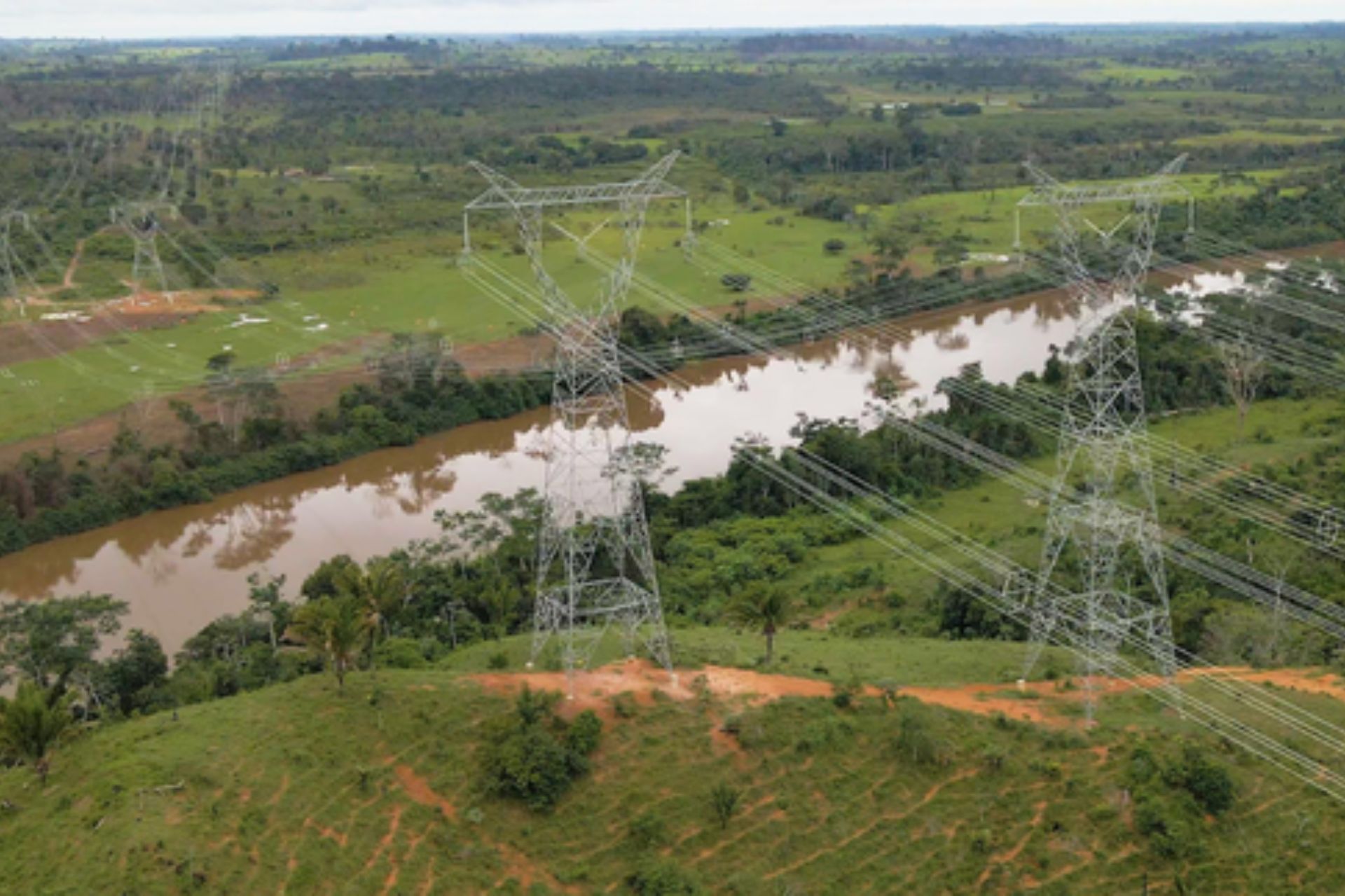 09-03-23-canal-solar-Linha de transmissão aumentará em 1,4 GW a capacidade de escoamento de renováveis