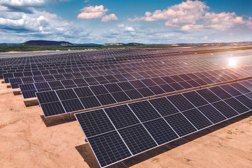 22-03-23-canal-solar-Complexo no sertão da Paraíba integra geração solar e eólica