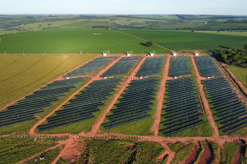 05-05-23-canal-solar-Usinas solares abastecerão cerca de 1,7 mil pontos de consumo da Vivo