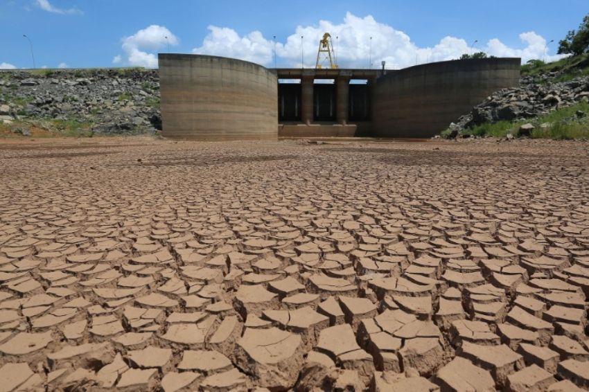 Canal-Solar-Solucoes-as-crises-hidricas-devem-fazer-parte-da-transicao-energetica-no-Brasil.jpg