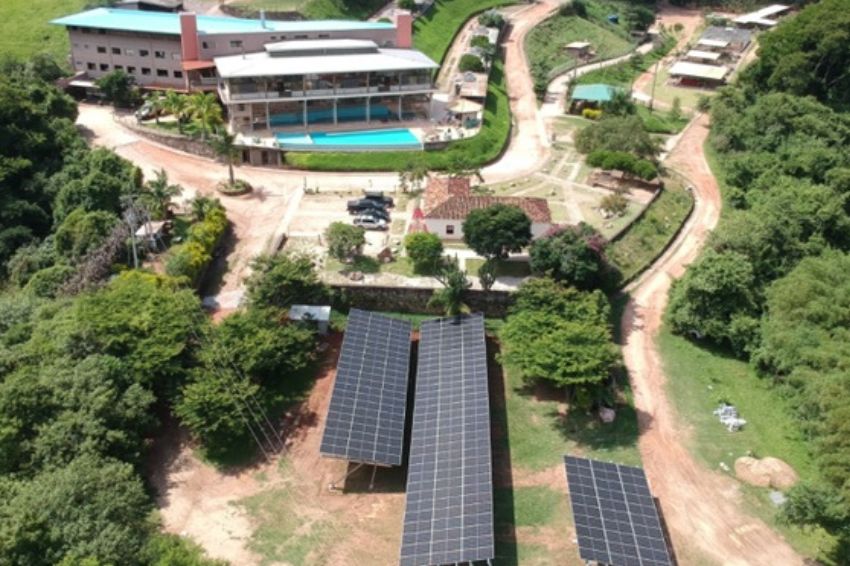 Canal-Solar-Hotel-preve-economia-de-R-10-milhoes-com-o-uso-de-energia-solar.jpg