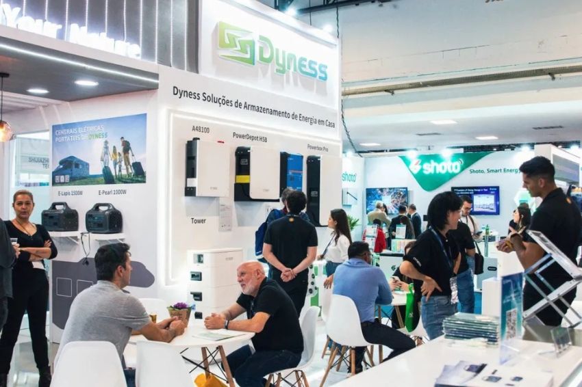 12-09-23-canal-solar-Dyness apresenta soluções de armazenamento de energia na Intersolar