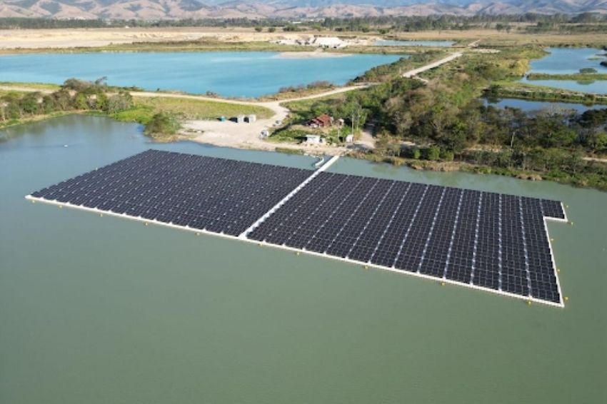 Canal Solar 1ª usina FV flutuante em cava exaurida de mineração da América Latina entra em operação