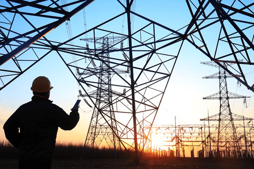 Dia do engenheiro eletricista: tecnologia e sustentabilidade no cotidiano da profissão