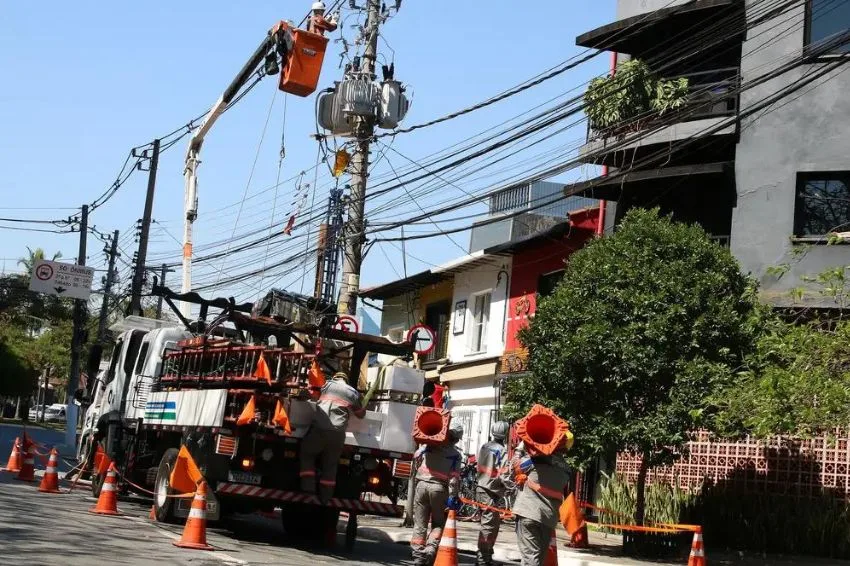 Prefeitura de São Paulo pede ao TCU rescisão de contrato com a Enel