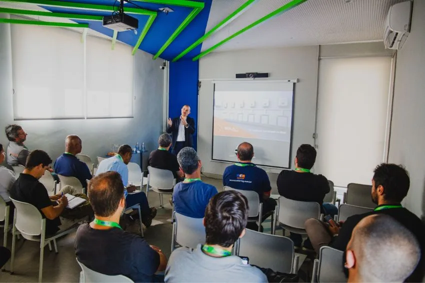 Energia Solar Canal Solar SolaX promove roadshows com foco em capacitar cadeia de distribuição