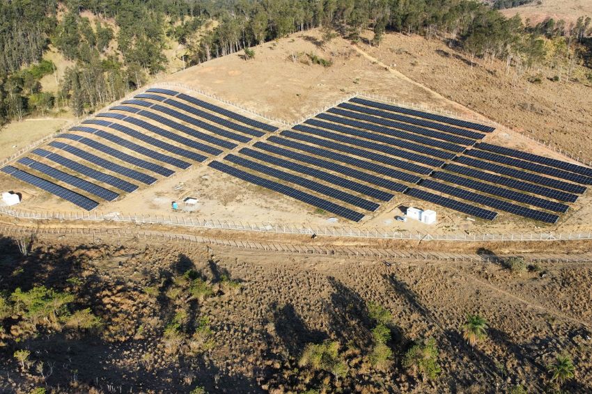 Empresa busca parceiros para construir usinas solares de minigeração 