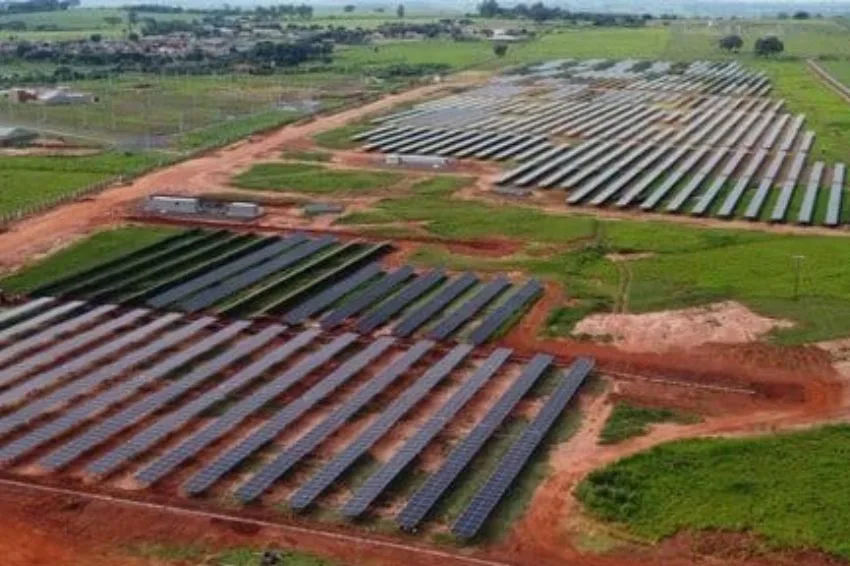 Município amplia acesso à energia solar por assinatura para estabelecimentos comerciais