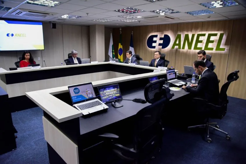 Inversão de fluxo ANEEL define novas regras 