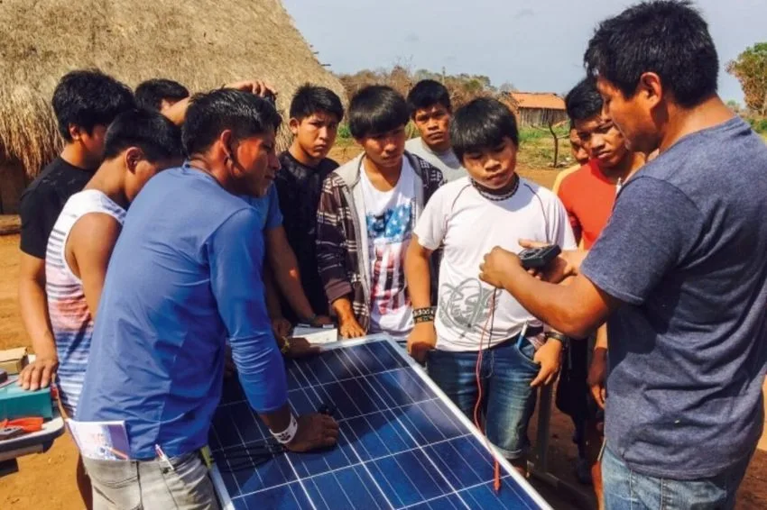 Dia Internacional dos Povos Indígenas: necessidade de energia limpa