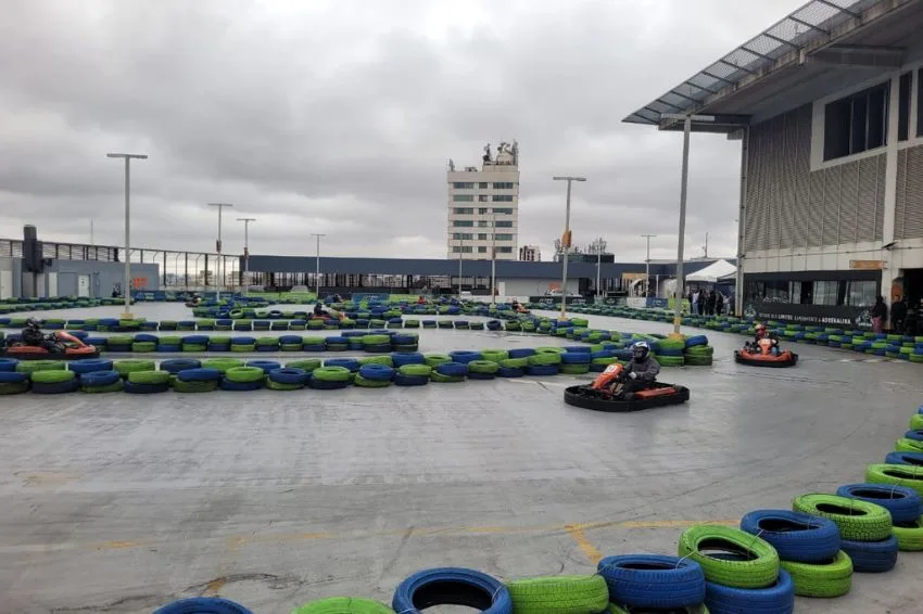 Pratyc promove corrida de kart para integradores