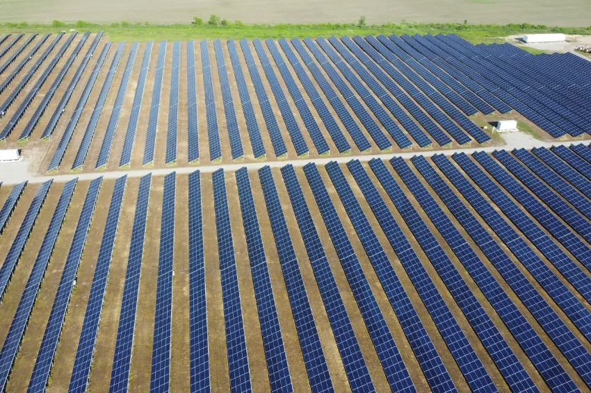 Solar lidera crescimento da produção de energia nos países da OCDE